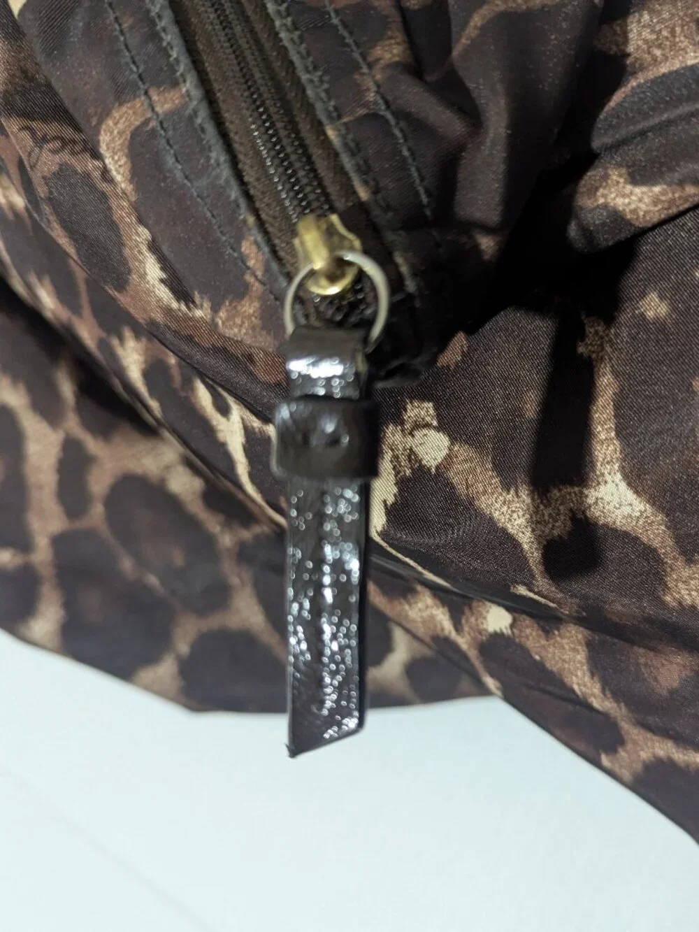 Coach Leopard Print Nylon Weekender Tote Bag Travel Carryall Zip Top NO Pouch - Picture 7 of 10